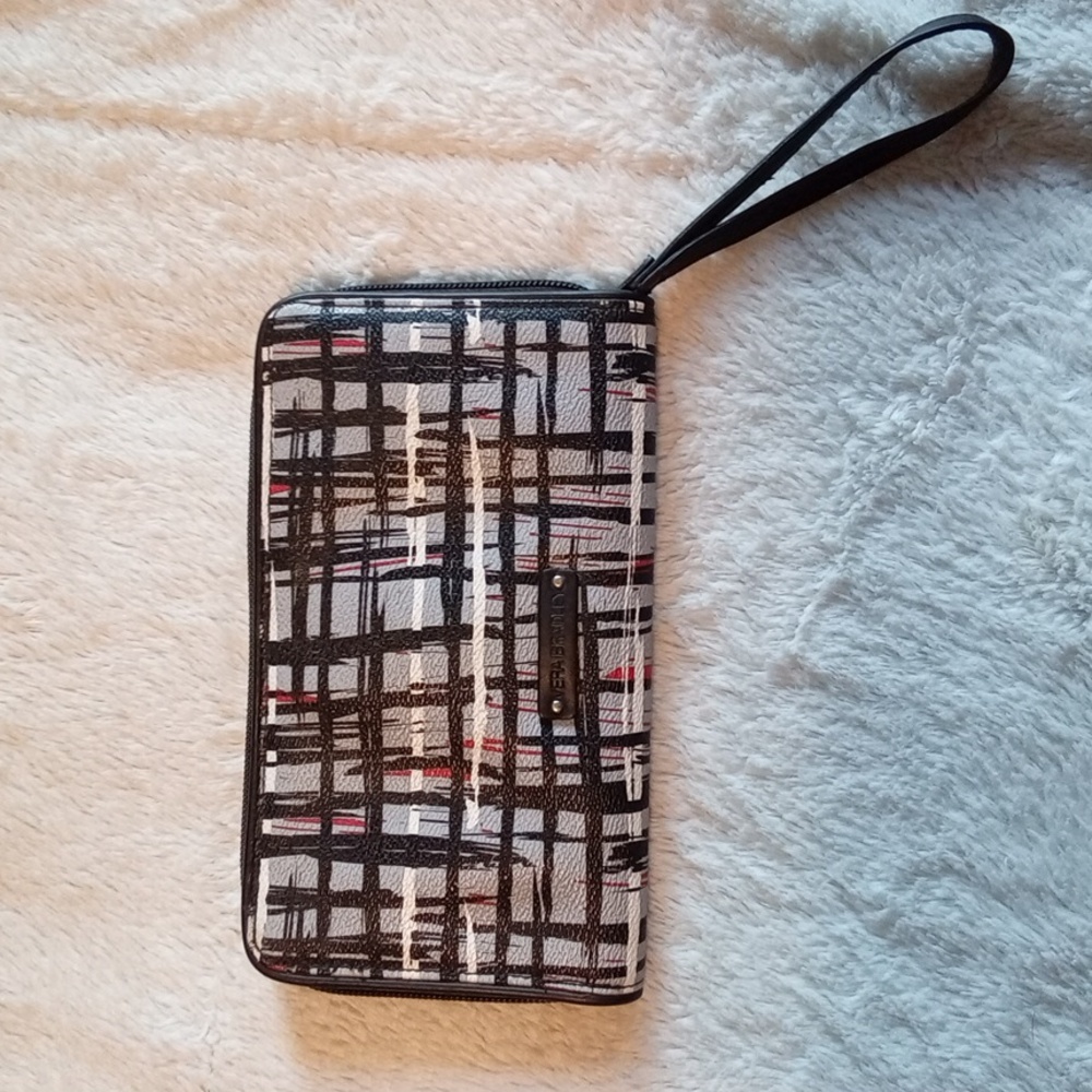 Vera Bradley wristlet